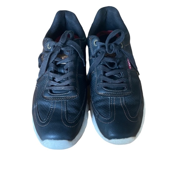 Levi’s men’s Black Leather lace up Sneakers size 10 - Picture 1 of 8